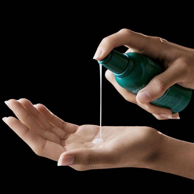 NEW_Botanical_Repair_Strengthening_Overnight_Serum_optim